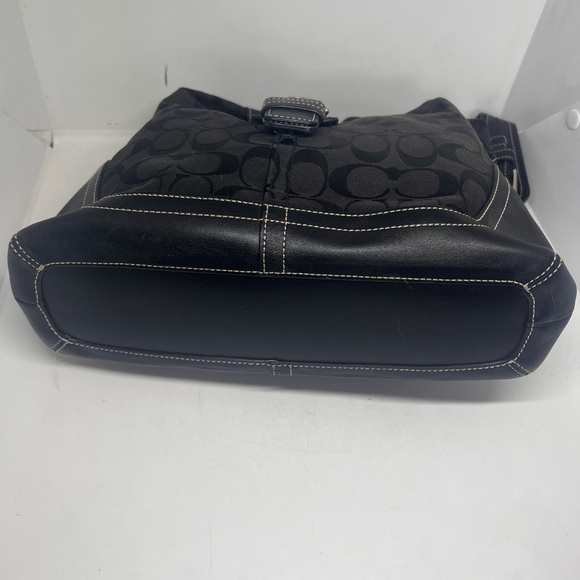 COACH💥SOLD OUT💥Black Signature  Soho Shoulder Bag No.6824 - Picture 8 of 10